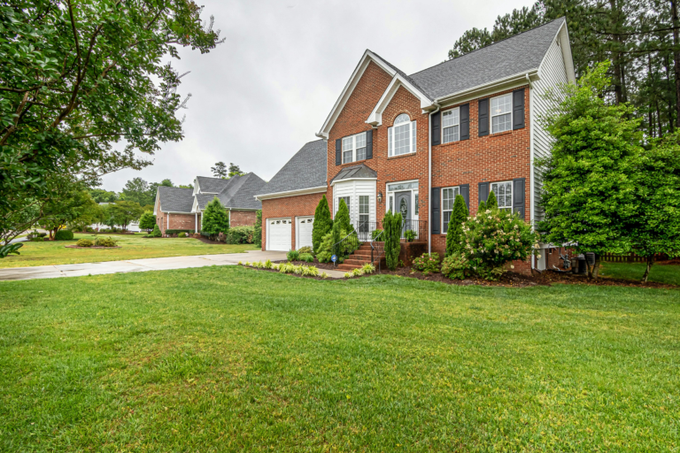 Upscale residential home exterior in St Ives neighborhood